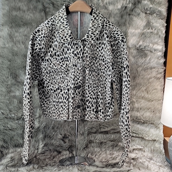 Black and White Leopard Print Jean Jacket - Picture 1 of 11